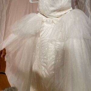 Elegant White Wedding Dress